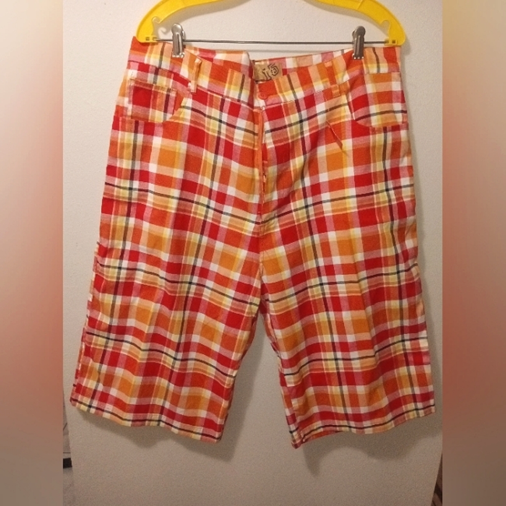 Men's North 15 plaid shorts size 38
